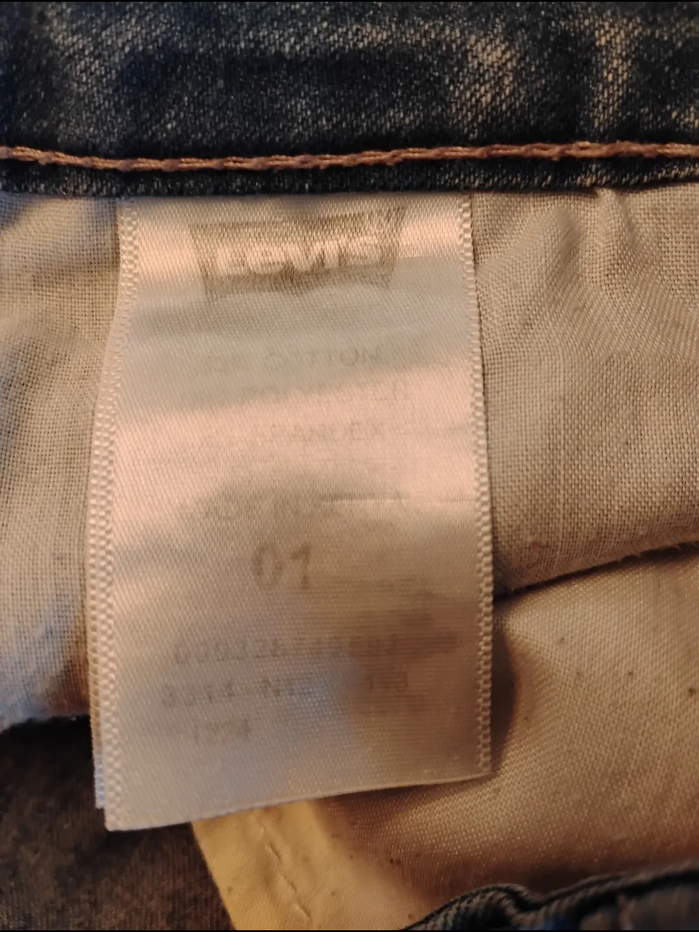 Levi's Blue Frayed Hem Denim Short Shorts